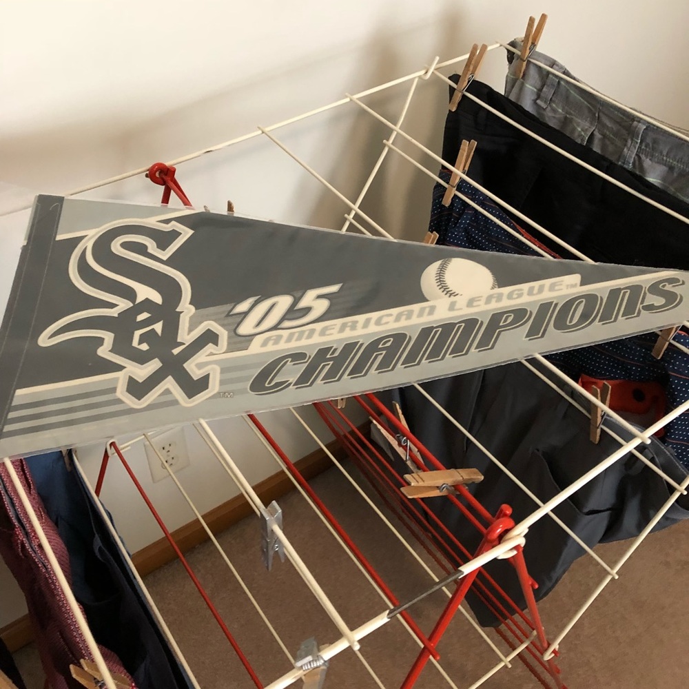 Vintage white Sox pennant